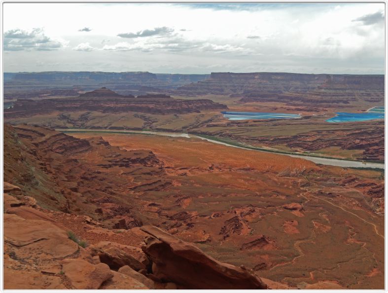 Anticline overlook (Utah).