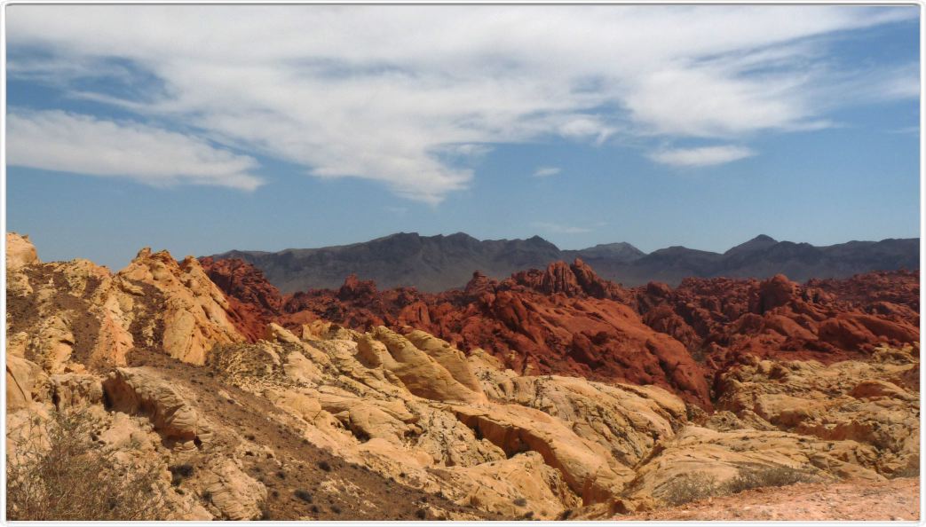 En route pour Las Vegas, nous traversons le Parc d'Etat de la Vallée de Feu (Nevada).