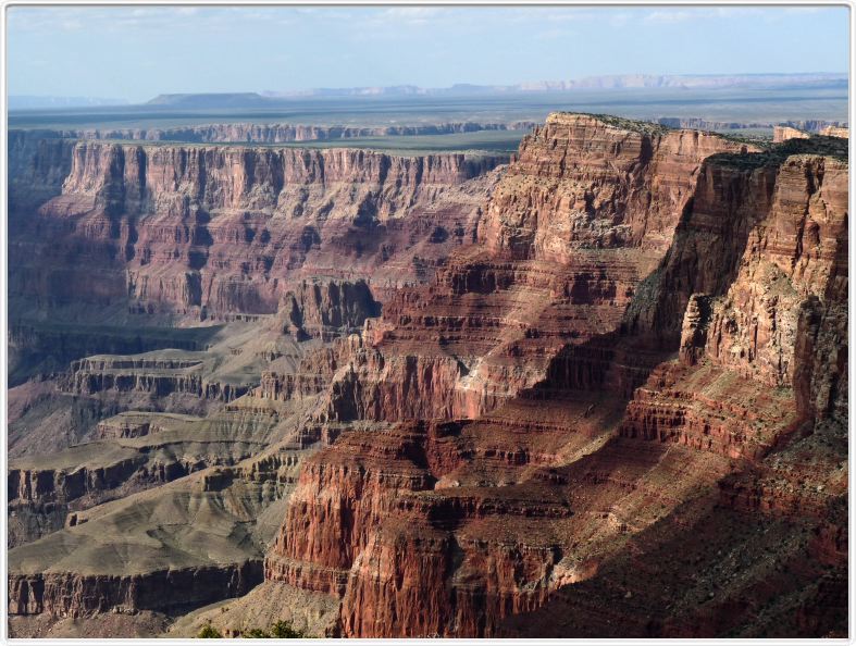 Grand Canyon du Colorado, le long de la  