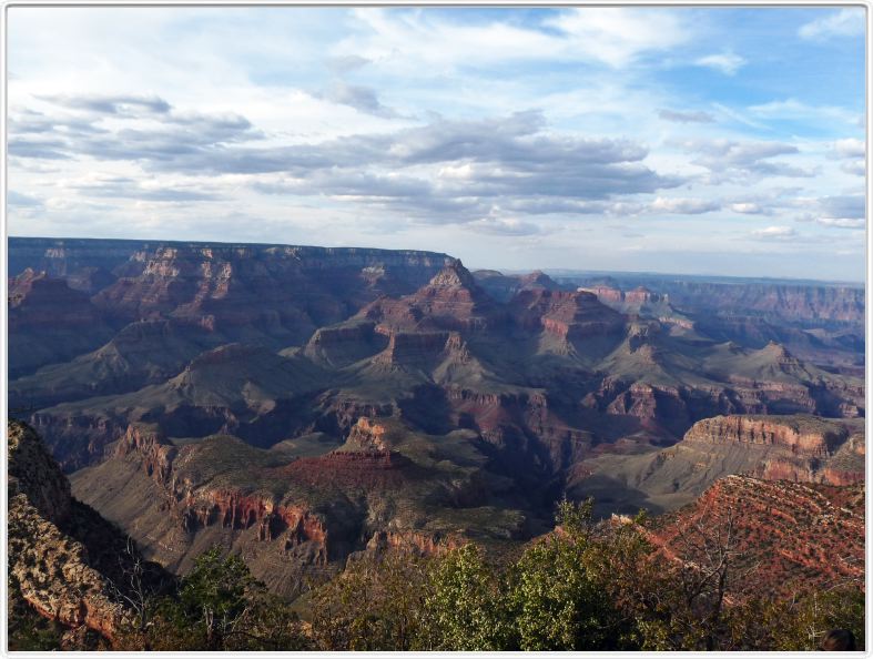 Grand Canyon du Colorado, le long de la  