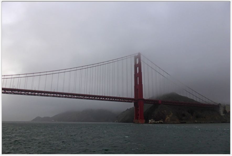 Croisière-repas dans la baie de San Francisco.