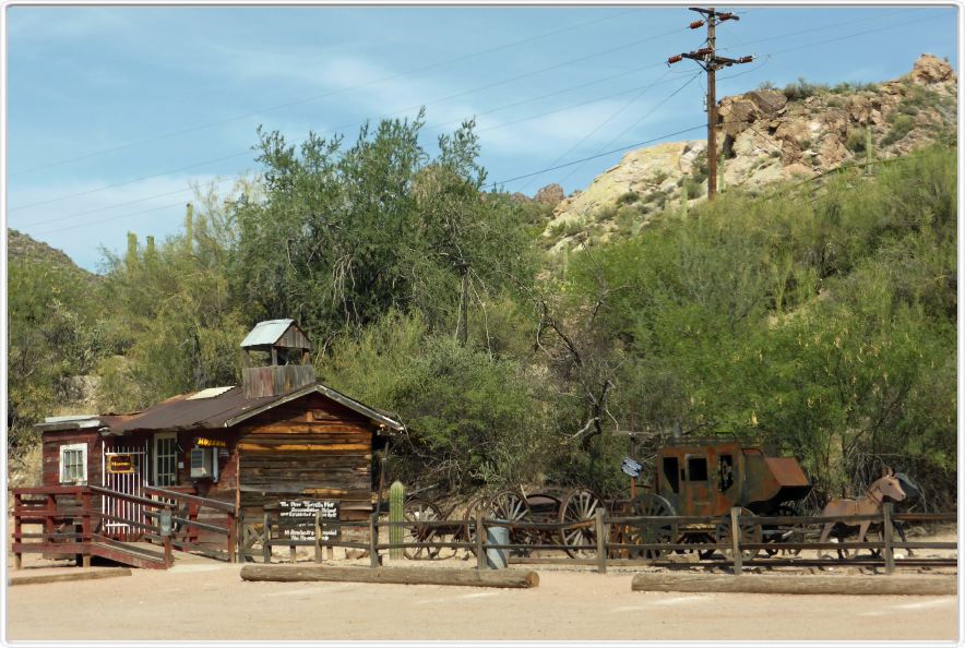 De Holbrook à Apache Lake (Arizona).