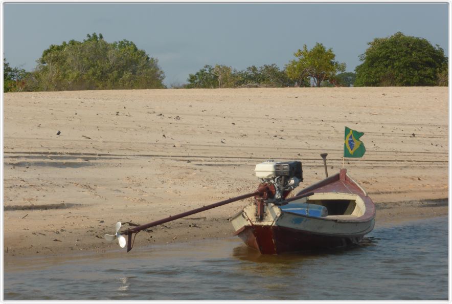 Banc de sable près de Vista Alegre do Capixauã