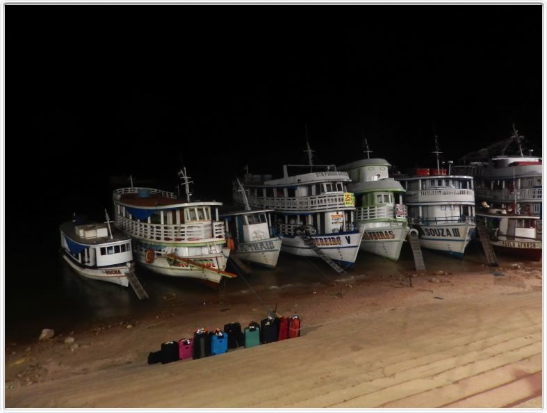 Arrivée de nuit à Santarem