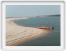 Nous accostons sur un banc de sable près du village de Maguari