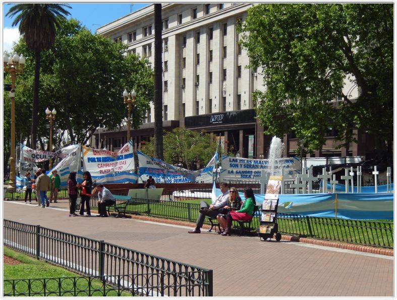 Buenos Aires. Place de mai.