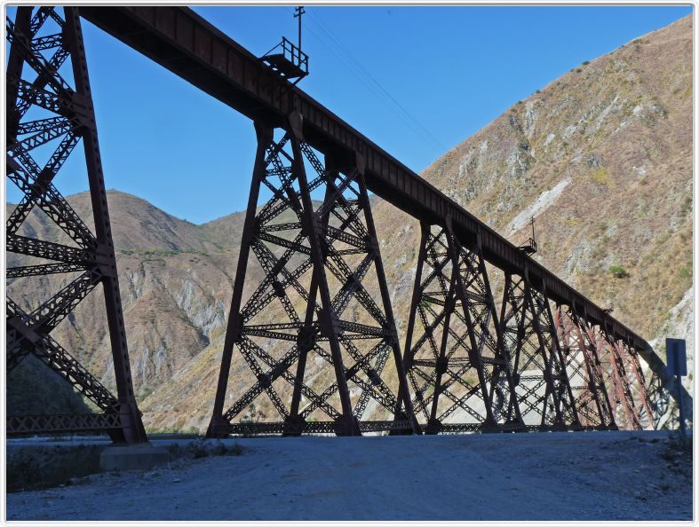 Route menant de Salta à San Antonio de Los Cobres