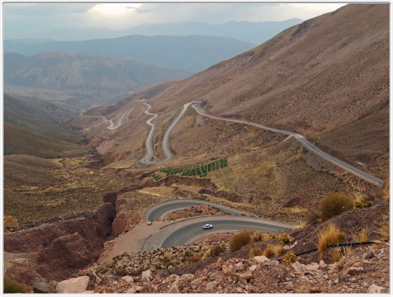 Sur la route menant de San Antonio à Pumamarca