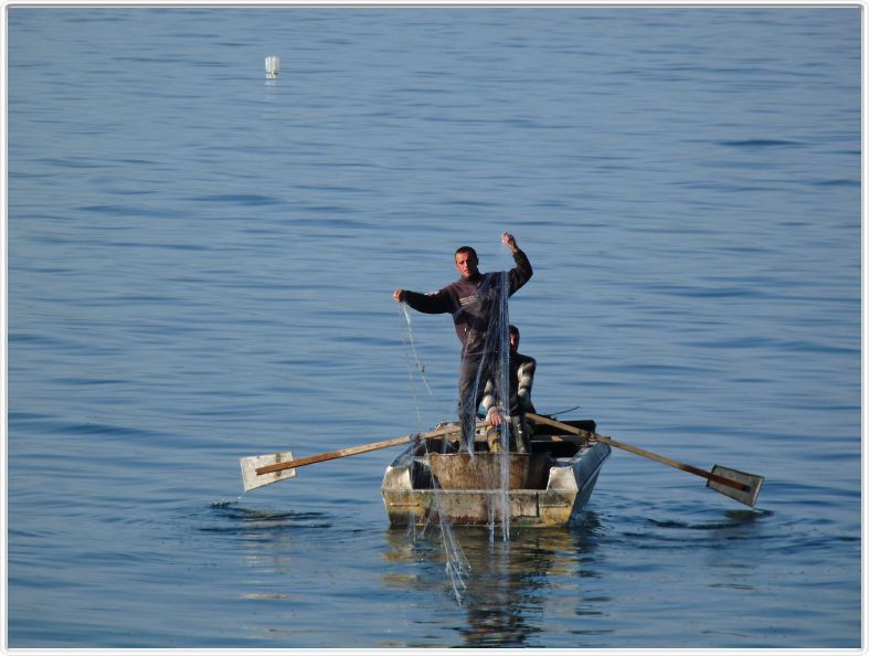 Pêcheurs sur Le lac Sevan
