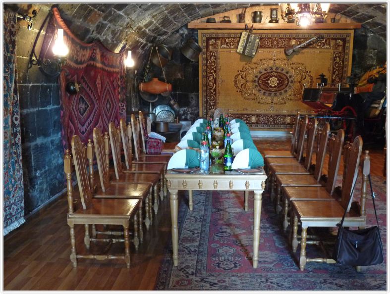 Restaurant dans les écuries du musée