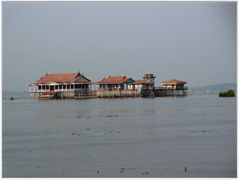 Sur le Lac Inle