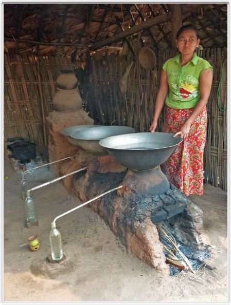 Arrêt sur la route du Mont Popa à Bagan