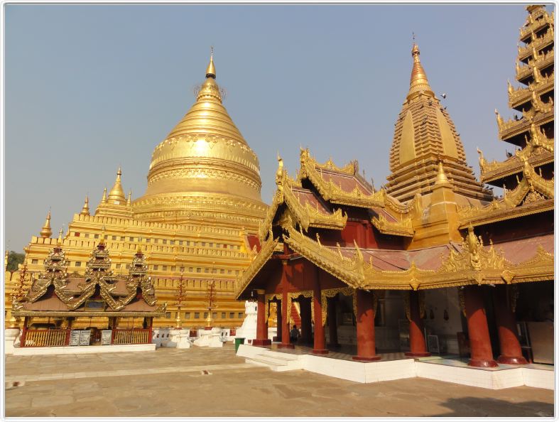Bagan. Pagode Shwezigon