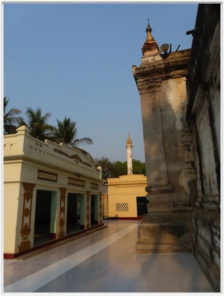 Bagan. Pagode de Manuha