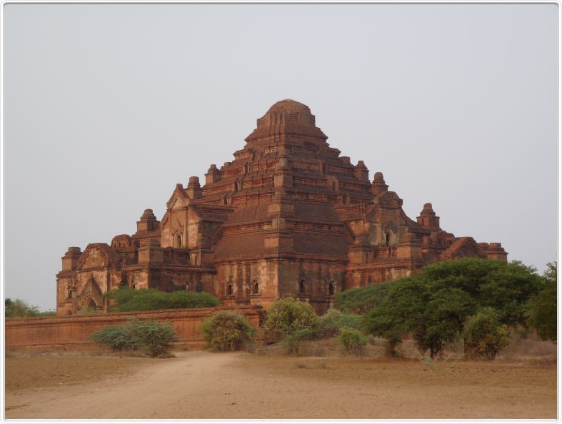 Bagan. Temple de Dhammayamgyi