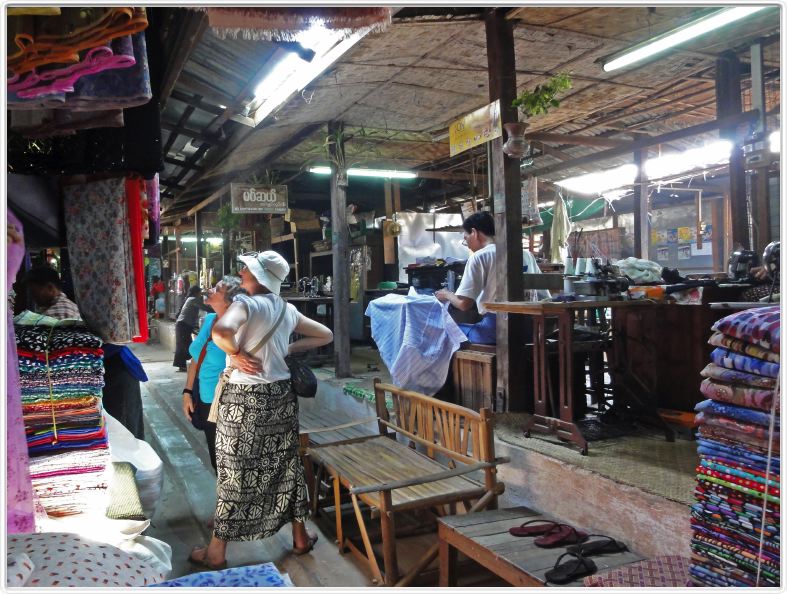 Bagan. Le marché.