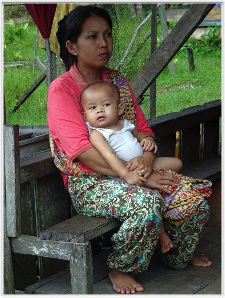Visite de Sungai Sekoyer Village.