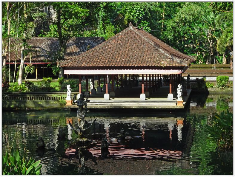 Sebatu.