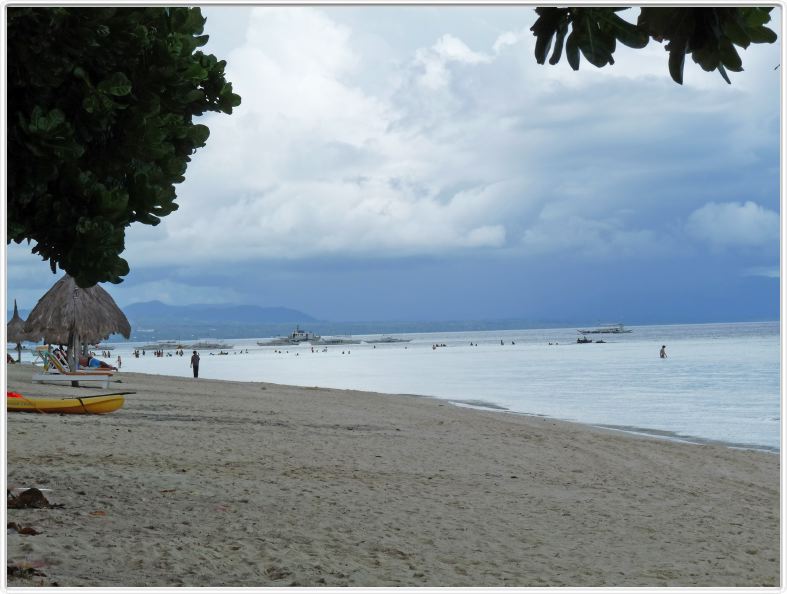 Parc de l'hôtel Bohol Beach Club (Pangalo Island)
