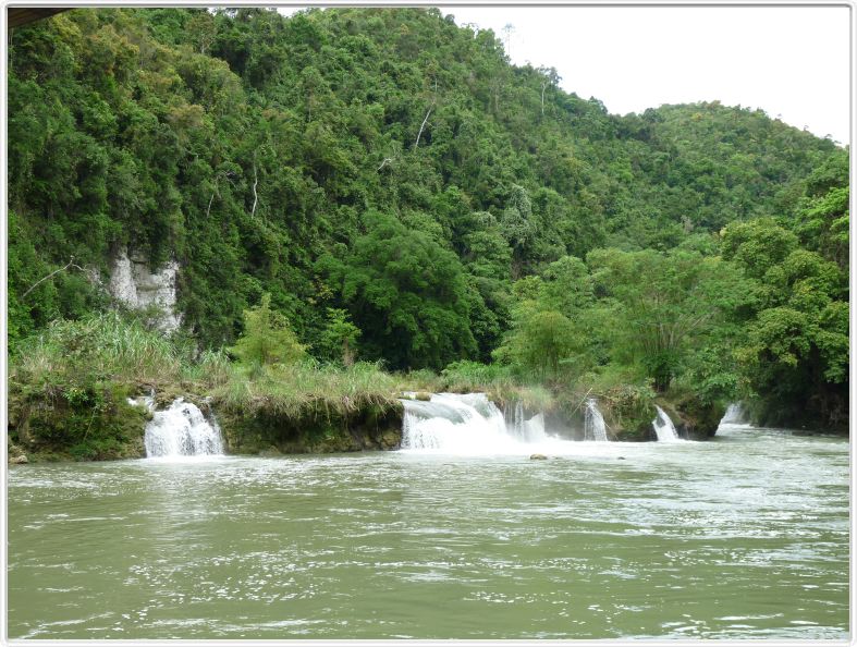 Promenade sur la rivière Loboc