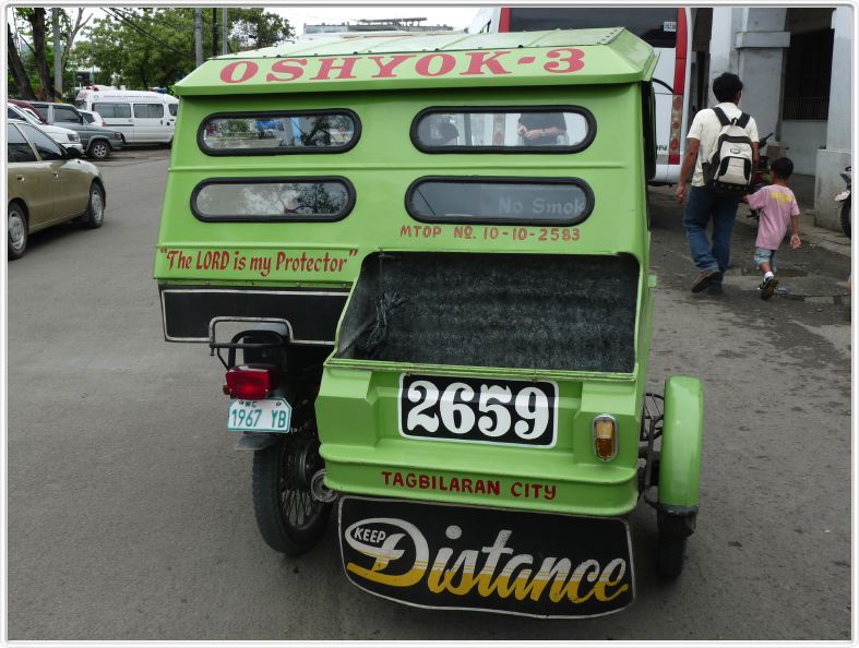 Tricycles philippins (Bohol)