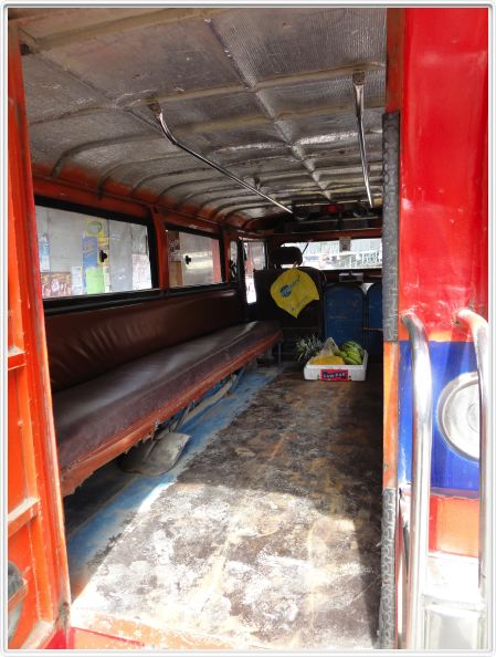 Intérieur de notre Jeepney