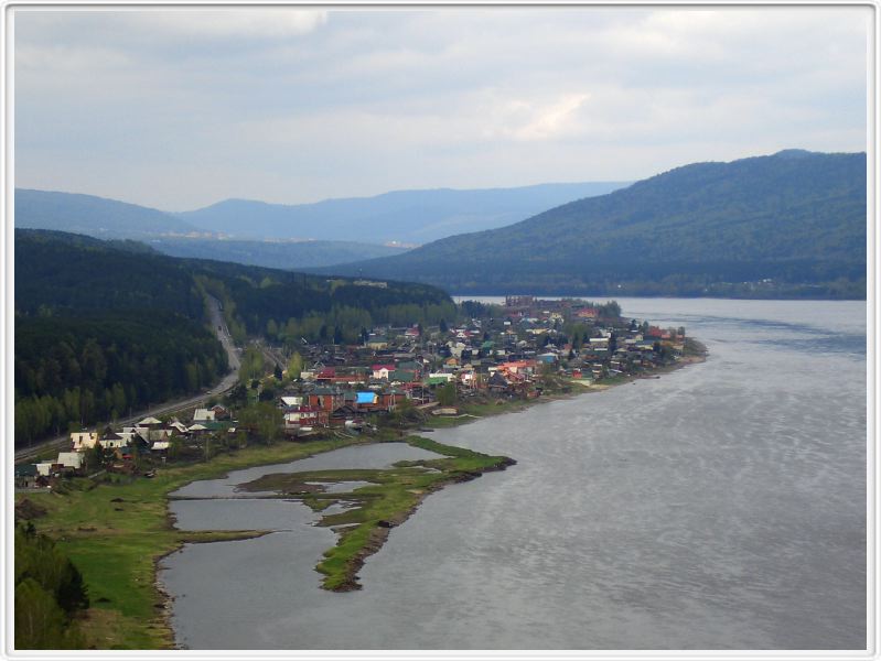 L'Ienisseï dans les environs de Krasnoyarsk